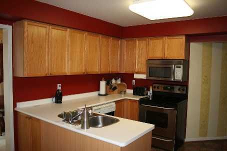 Preview image for 498 Safari Dr, Oshawa