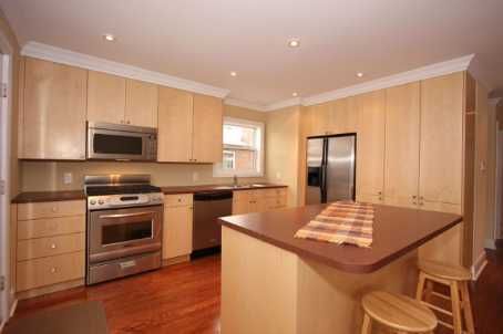 Preview image for 20 Anneke Rd, Toronto