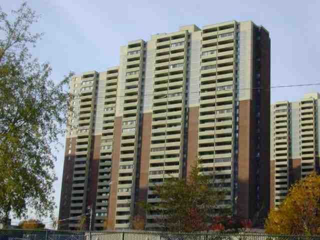 Preview image for 5 Massey Sq #2217, Toronto