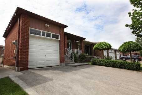 Preview image for 10 Crayford Dr, Toronto