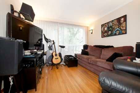 Preview image for 95 Kenilworth  Ave S, Toronto