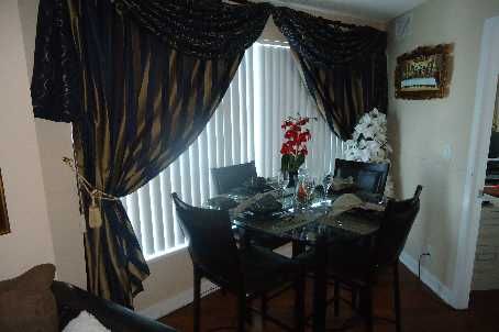 Preview image for 38 Lee Centre Dr #2103, Toronto