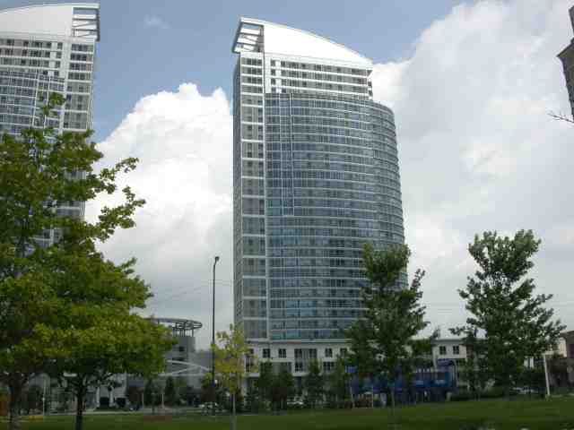 Preview image for 38 Lee Centre Dr #2103, Toronto