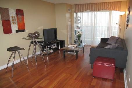 Preview image for 8 Mondeo Dr #1218, Toronto