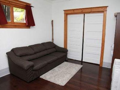 Preview image for 256 Woodbine Ave, Toronto