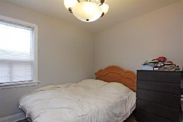 Preview image for 33 Marilyn Cres, Toronto