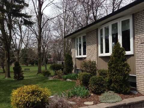 Preview image for 12 Woodgrove Dr, Toronto