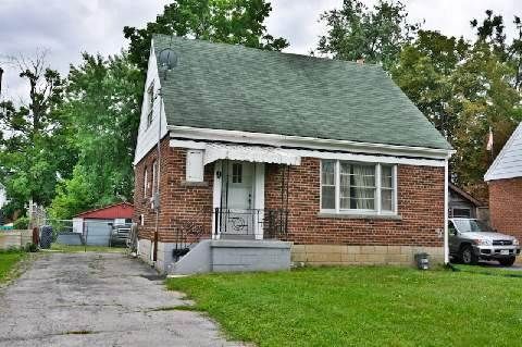 Preview image for 9 Coniston Rd, Toronto