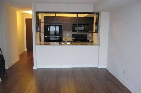 Preview image for 151 Village Green Sq #1710, Toronto