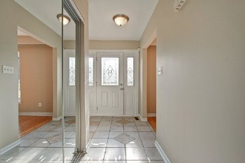 Preview image for 60 Edenmills Dr, Toronto