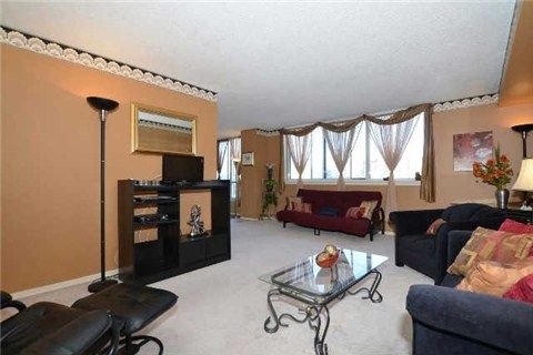 Preview image for 1665 Victoria Park Ave #507, Toronto