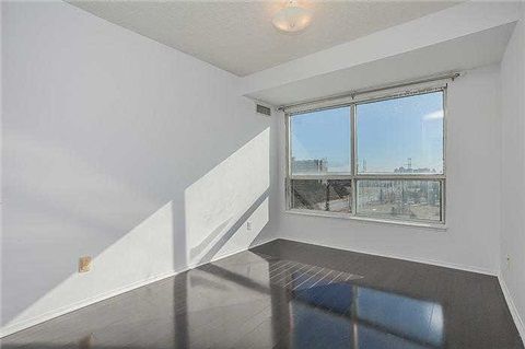 Preview image for 2550 Lawrence Ave E #813, Toronto