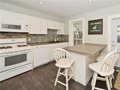 Preview image for 921 Greenwood Ave, Toronto