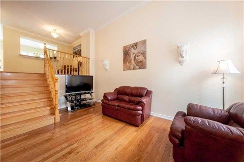 Preview image for 83 Mondeo Dr #311, Toronto