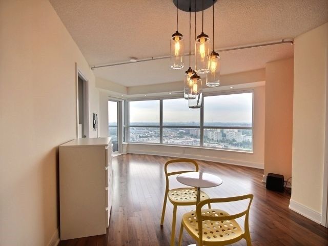 Preview image for 125 Village Green Sq #3004, Toronto