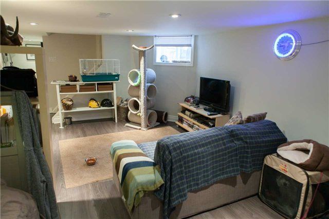 Preview image for 256 Woodbine Ave, Toronto