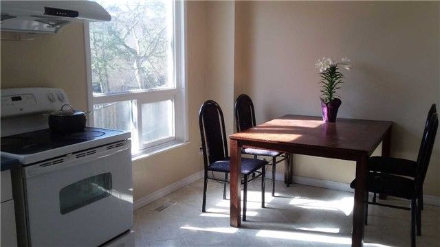 Preview image for 1400 Mary St N #9, Oshawa