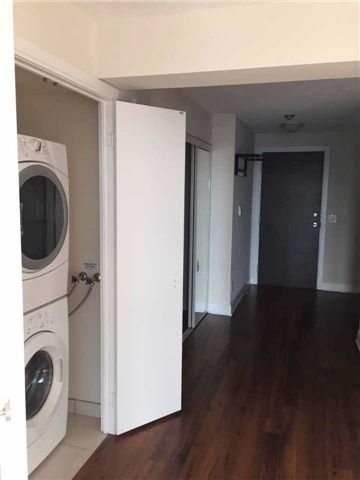 Preview image for 135 Village Green Sq, Toronto