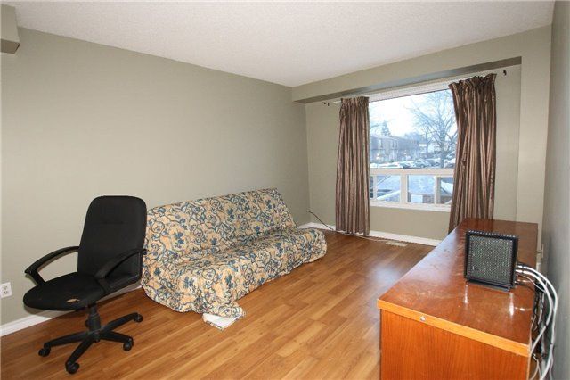 Preview image for 1400 Mary St N #9, Oshawa