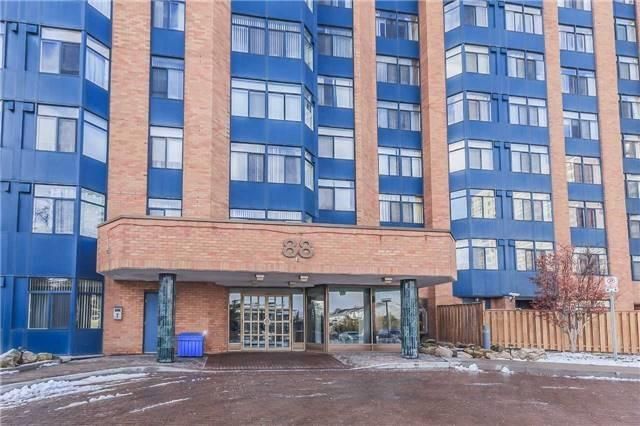 Preview image for 88 Alton Towers Circ #1803, Toronto