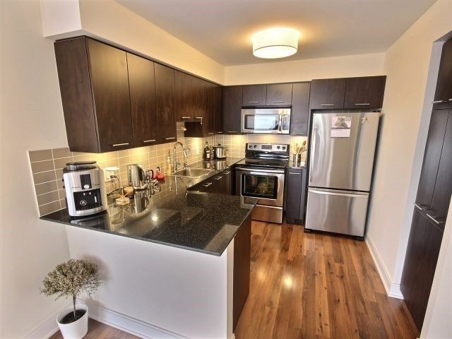 Preview image for 125 Village Green Sq #3004, Toronto