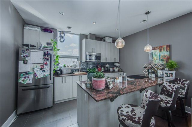 Preview image for 323 Kingston Rd #204, Toronto