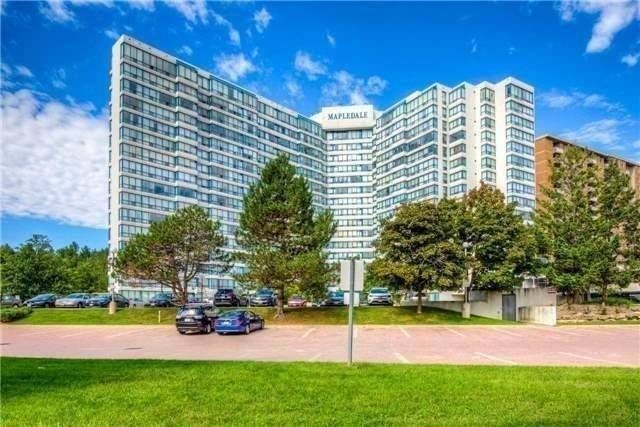 Preview image for 3050 Ellesmere Rd #810, Toronto