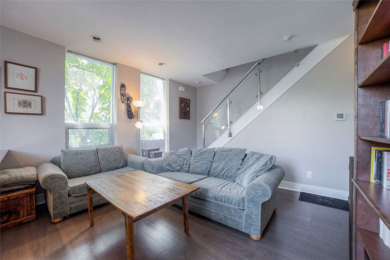 Preview image for 323 Kingston Rd #204, Toronto