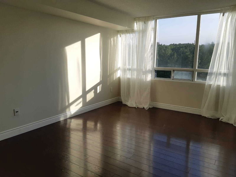 Preview image for 3050 Ellesmere Rd #810, Toronto