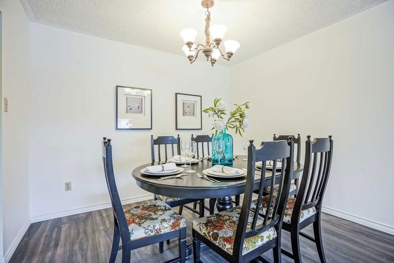 Preview image for 22 Hildenboro Sq, Toronto