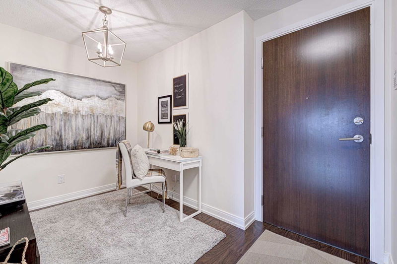 Preview image for 151 Village Green Sq #1306, Toronto