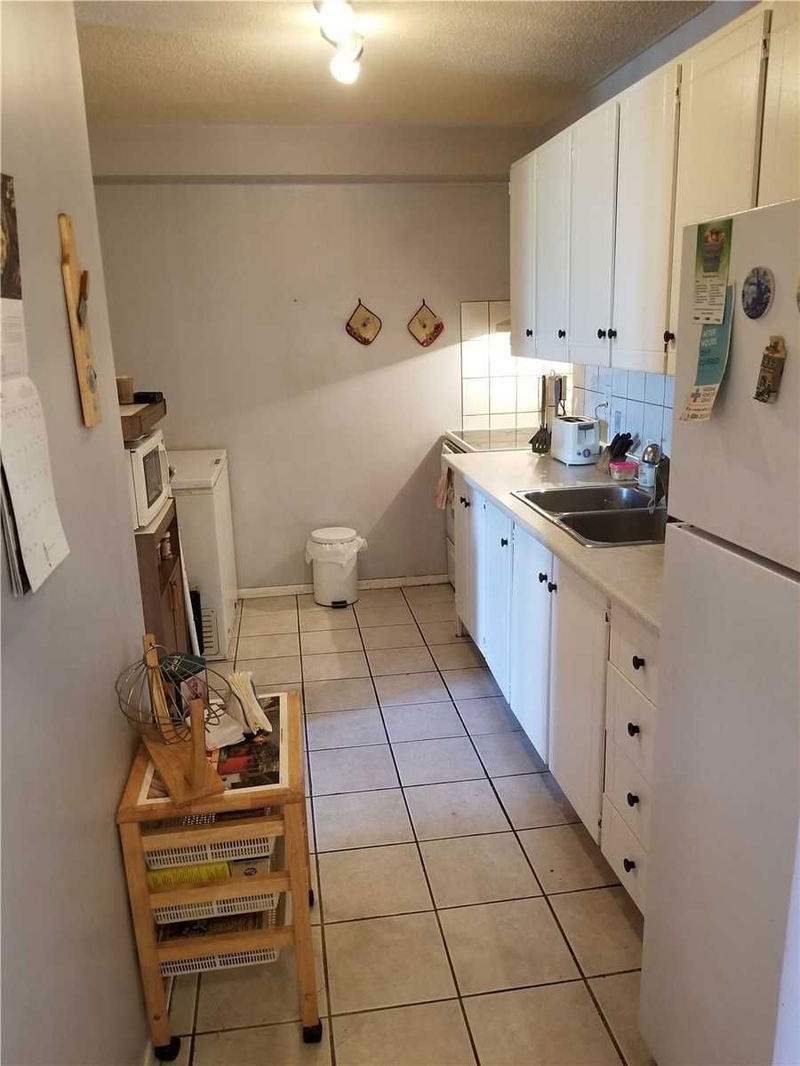 Preview image for 15 Torrance Rd #304, Toronto