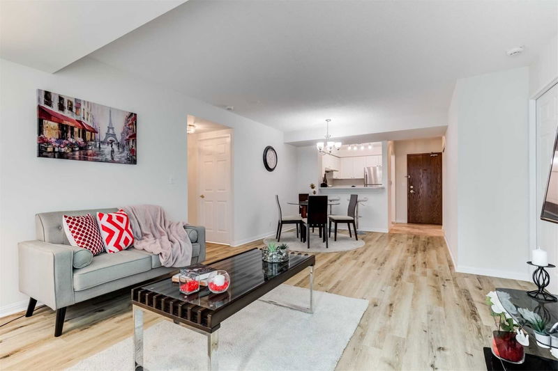 Preview image for 1 Lee Centre Dr #1511, Toronto