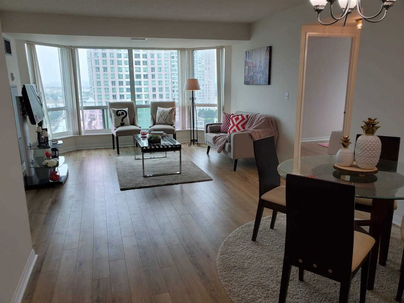 Preview image for 1 Lee Centre Dr #1511, Toronto