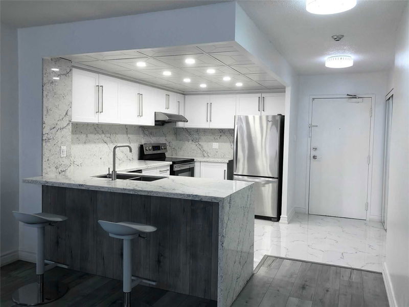 Preview image for 8 Silverbell Grve #409, Toronto