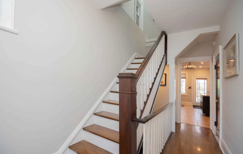Preview image for 132 Hopedale Ave, Toronto