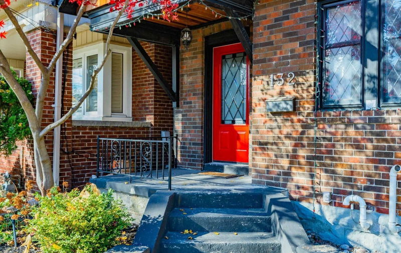 Preview image for 132 Hopedale Ave, Toronto