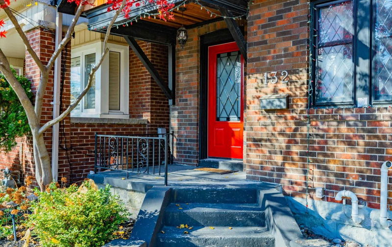 Preview image for 132 Hopedale Ave, Toronto