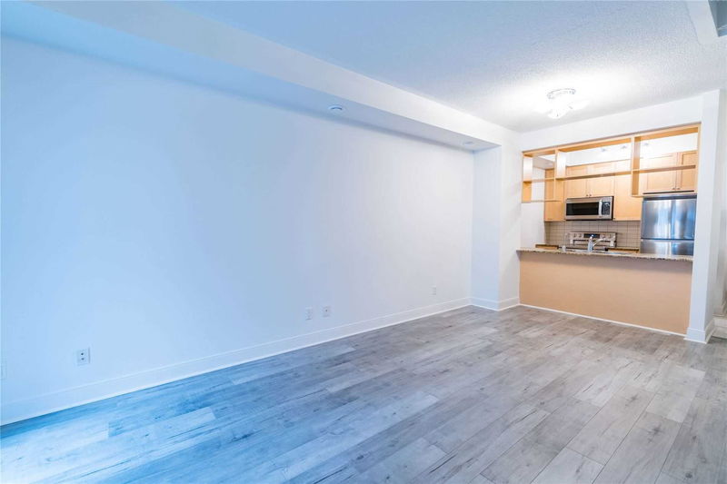 Preview image for 295 Village Green Sq #60, Toronto