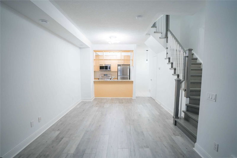 Preview image for 295 Village Green Sq #60, Toronto