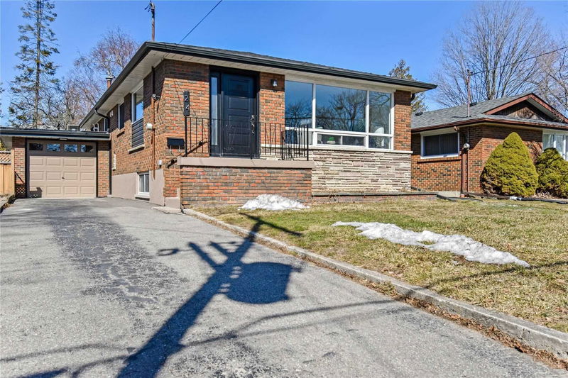 Preview image for 24 Fintona Ave, Toronto