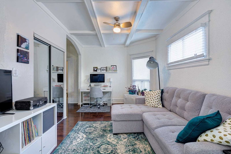 Preview image for 256 Woodbine Ave, Toronto