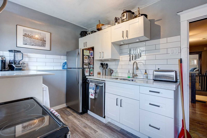 Preview image for 256 Woodbine Ave, Toronto