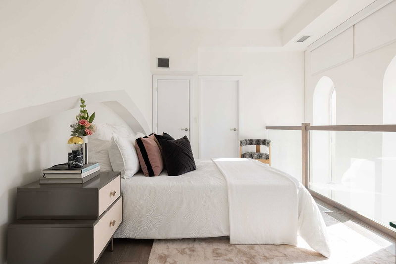 Preview image for 175 Jones Ave #1, Toronto