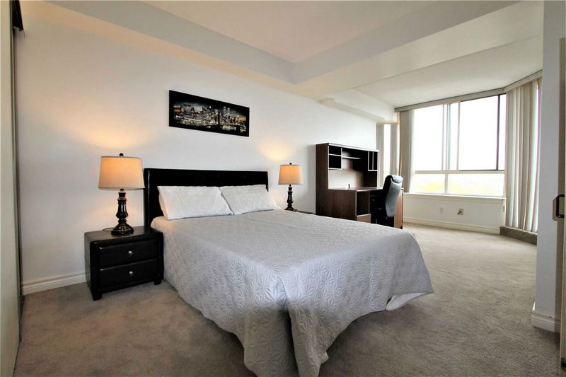 Preview image for 225 Bamburgh Circ #606, Toronto