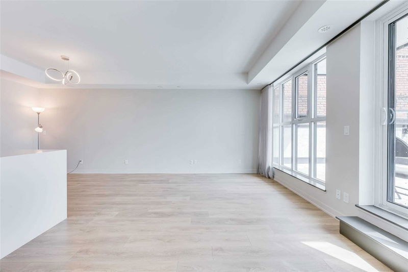 Preview image for 899 Queen St E #209, Toronto