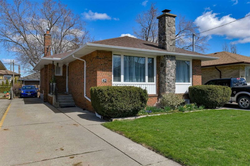 Preview image for 42 Flintridge Rd, Toronto