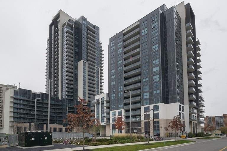Preview image for 30 Meadowglen Pl #205, Toronto