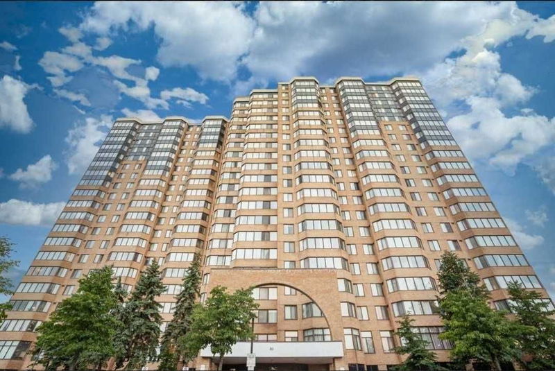 Preview image for 80 Alton Towers Circ #414, Toronto