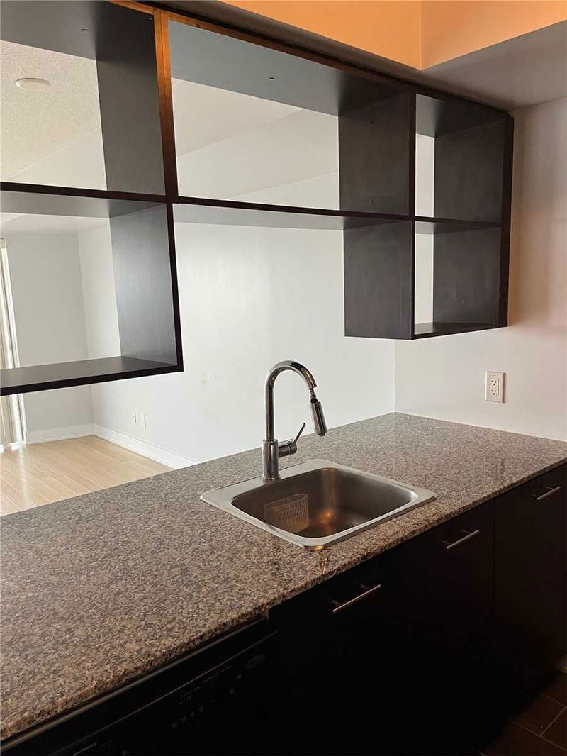 Preview image for 125 Village Green Sq #3807, Toronto